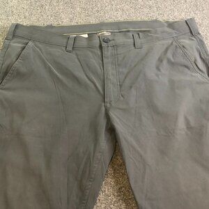 Eddie Bauer Chino Pants Mens 40x32 Gray Horizon Travel Takeoff Stretch